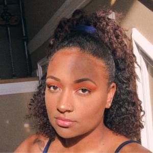 Meet your Posher, Amani